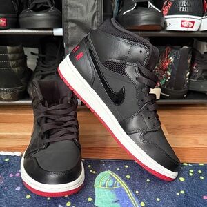 Nike Jordan Black and Red Men's Sneakers